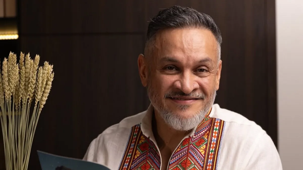 Скандал у МастерШеф: Ектор Хіменес-Браво під підозрою Суддю "МастерШефа" Ектора Хіменеса-Браво підозрюють у стосунках з неповнолітніми хлопцями. Деталі скандалу, цитати та реакція на звинувачення
