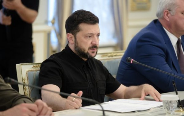 Зеленский одобрил увеличение расходов на оборону на 325 млрд гривен