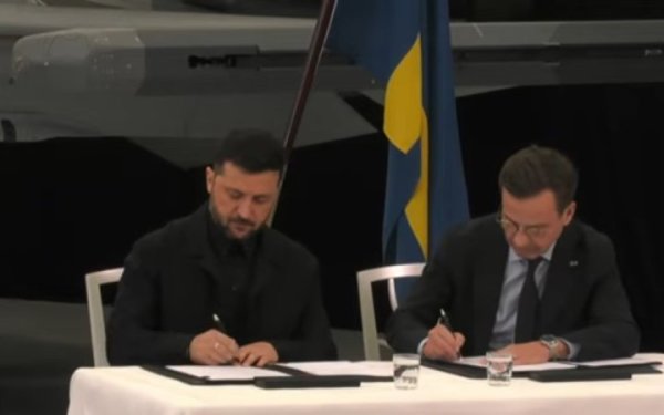 Україна і Швеція підписали документ про співпрацю у сфері розвитку повітряних спроможностей