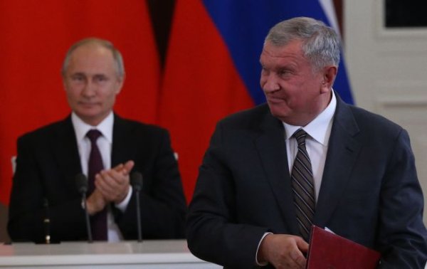 Разборки торговцев нефтью ударили по “Роснефти” и бюджету Кремля, – Bloomberg