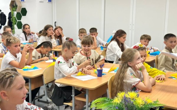 В Україні за 10 років більше ніж удвічі зменшилася кількість вчителів віком до 30 років