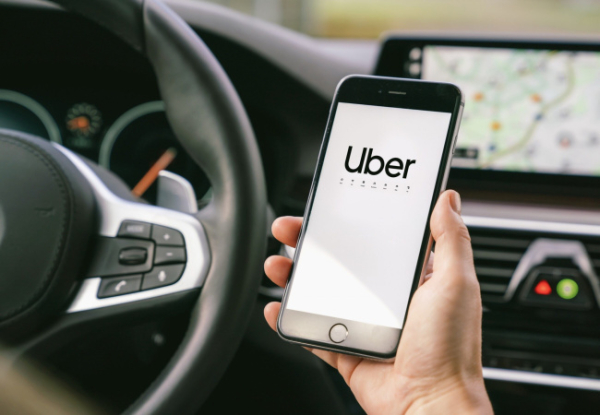 Uber предлагает водителям новый заработок, связанный с ИИ