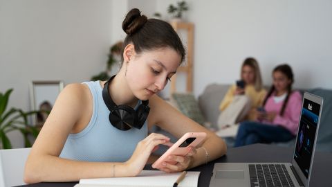 Языковой омбудсмен сделала заявление о блокировке Telegram: нужно ли это