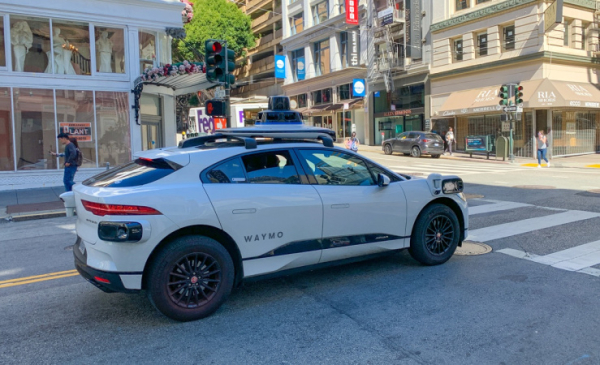 Служба беспилотного такси Waymo расширяет свое присутствие в США