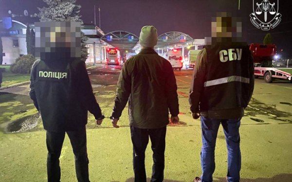 На кордоні з ЄС затримали українця, який воював на боці Росії