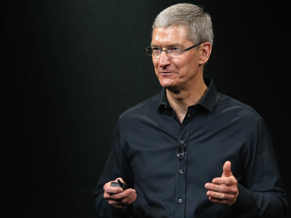 Тим Кук может покинуть пост гендиректора Apple в 2026 году. Кто его заменит