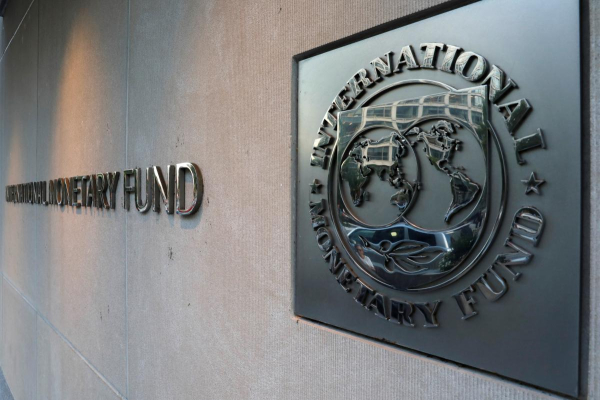 МВФ та Україна домовилися про програму підтримки на понад 8 млрд доларів: деталі