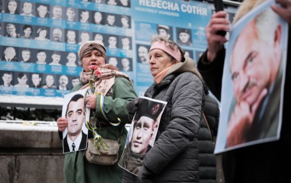 Правительство повысило доплаты семьям Героев Небесной Сотни: что изменится с 1 декабря