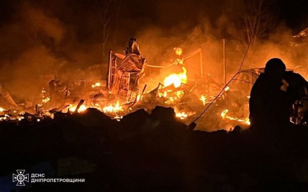 Головне за ніч та ранок неділі, 2 листопада: удари по Одещині, понад 140 боєзіткнень, обстріли Дніпропетровщини