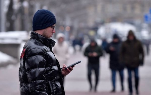 Информационная изоляция на ВОТ: РФ конфискует спутниковые антенны и блокирует связь
