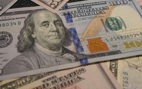 НБУ повысил курс доллара на 1 декабря