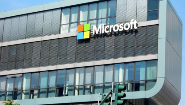 Microsoft уклала з оператором дата-центрів IREN угоду майже на $10 мільярдів