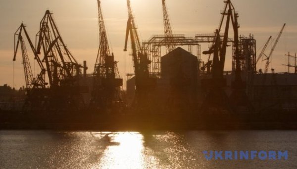 За дев’ять місяців через атаки РФ у портах Одещини пошкоджені 14 суден