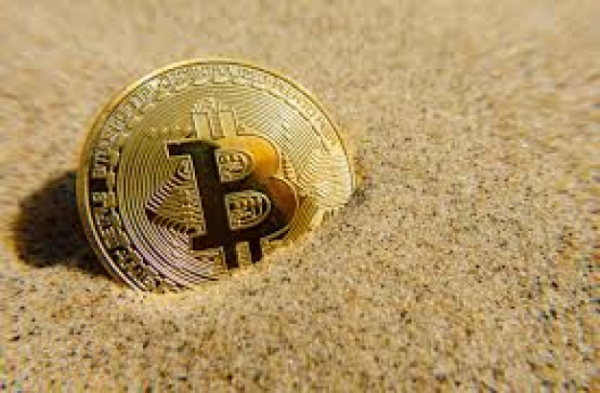 Китайские власти обвинили США в краже 127 000 биткоинов
