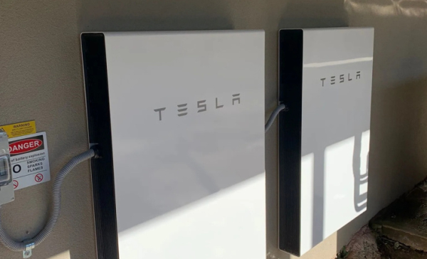 Tesla отзывает 10 500 аккумуляторных систем Powerwall 2 из-за риска пожара