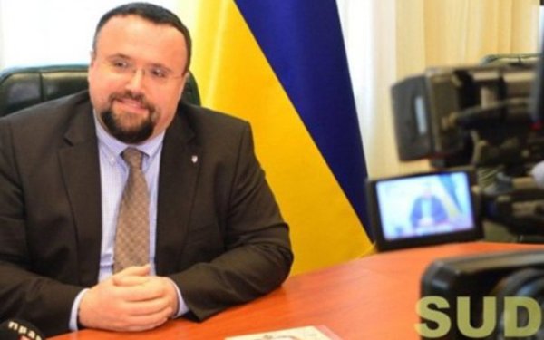 Фігурант операції “Мідас” та член НКРЕКП Пушкар виїхав із України, – нардеп Железняк