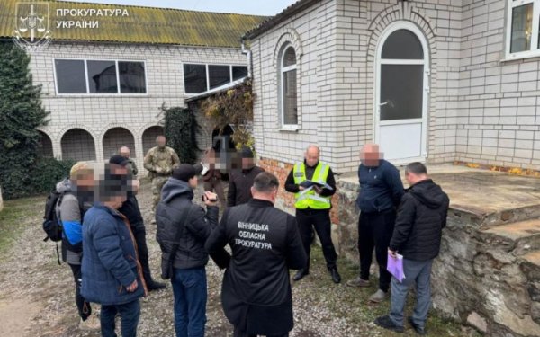 На Вінниччині депутат заради відстрочки за гроші “одружився” з 18-річною дівчиною з інвалідністю