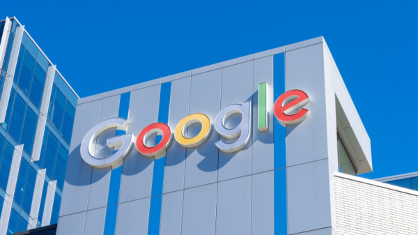 Alphabet приближается к $4 трлн: почему Google игнорирует кризис в техсекторе и обгоняет Microsoft