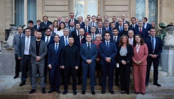 Україна готова до спільного з Францією виробництва дронів – Зеленський