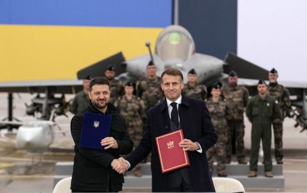 Украина планирует закупить около 100 самолетов Rafale у Франции