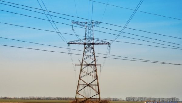 Укренерго запровадило на понеділок графіки відключення світла в окремих регіонах