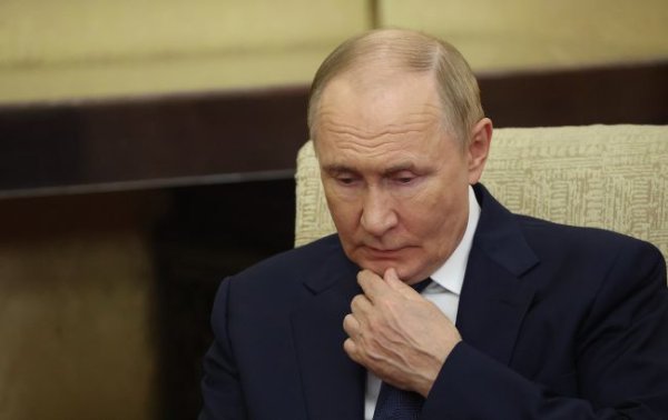 Денег на войну – до двух лет? Что не так с экономикой России и кто ее держит на плаву