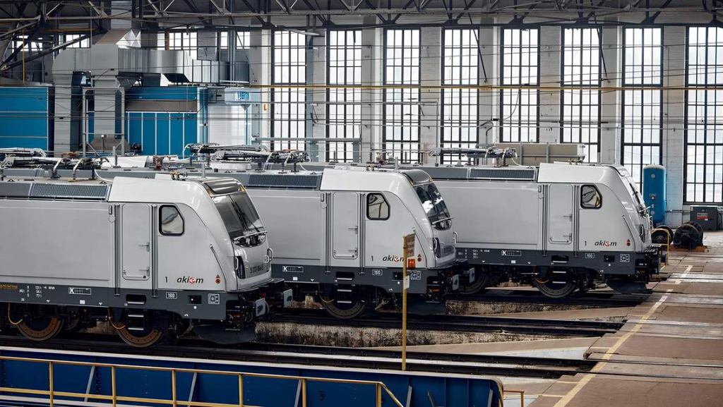 Україна і Alstom: деталі контракту на 55 електровозів