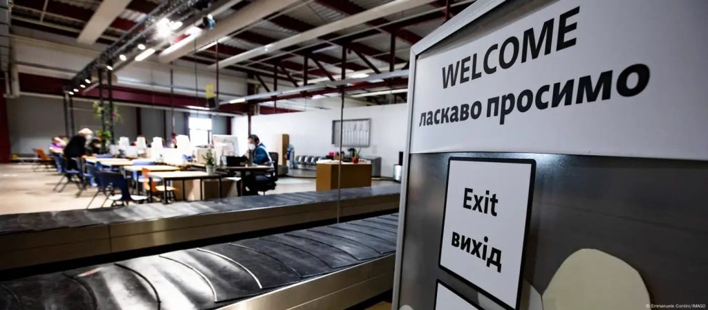Берлін закриває «Тегель» – що чекає українських біженців Берлін закриває «Тегель» - що чекає українських біженців