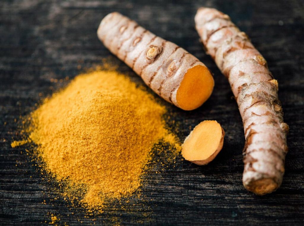 Kurkuma: właściwości zdrowotne, fakty naukowe, popularne mity i zalecenia dotyczące prawidłowego stosowania. Jak kurkuma wpływa na zdrowie.