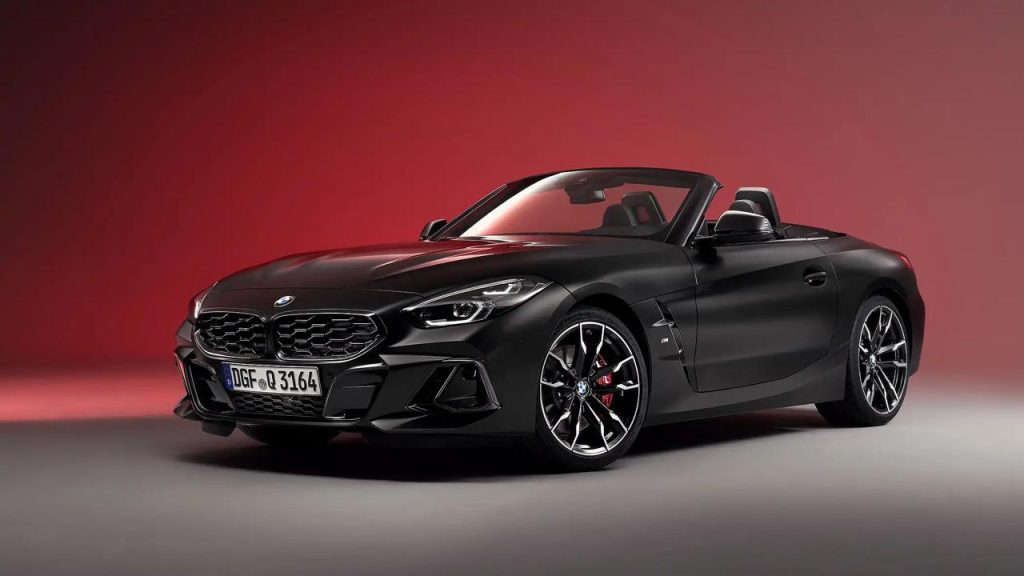 BMW припиняє випуск Z4 – остання можливість придбати культовий Roadster BMW Z4 завершує своє виробництво в 2025 році. Дізнайтеся про ексклюзивну Final Edition з матовим чорним кольором, цінами та характеристиками.