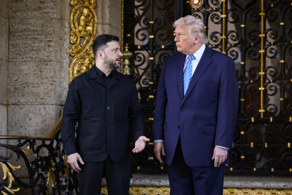 Зеленський і Трамп обговорили зарплати в Україні: США пропонують їх збільшити в рази