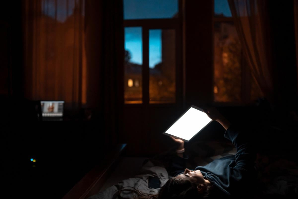 Українці ще довго будуть сидіти без світла по 12-16 годин на добу: експерт розповів, як це виправити