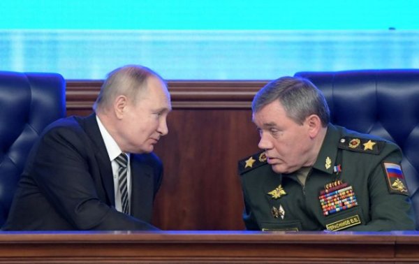 В Генштабе ВСУ “разнесли” Путина и Герасимова, которые “захватили” Мирноград и Гуляйполе