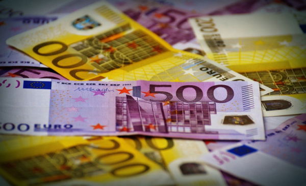 Еврокомиссия предлагает $90 млрд бюджетной поддержки Украине на 2026-2027 годы в рамках «репарационного кредита»
