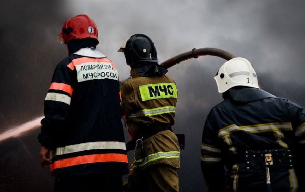 Дроны уничтожили резервуары по 2000 кубов горючего в Орловской области: спутниковые фото
