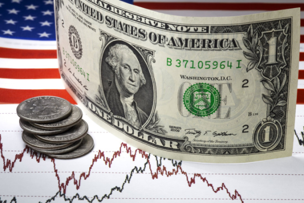 Доллар сдает позиции: индекс DXY упал до минимума за 11 недель
