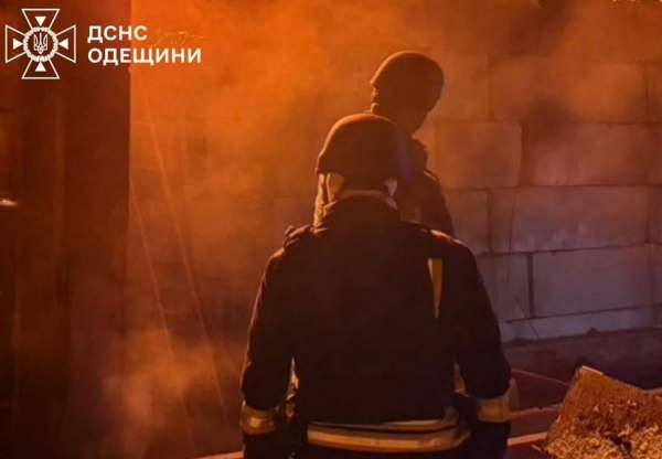 Росія нищить енергетику Одещини: тисячі українців без світла