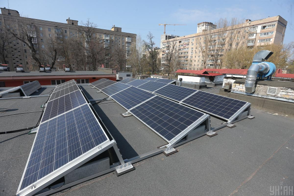Чому люди демонтують свої сонячні панелі: названо основні причини