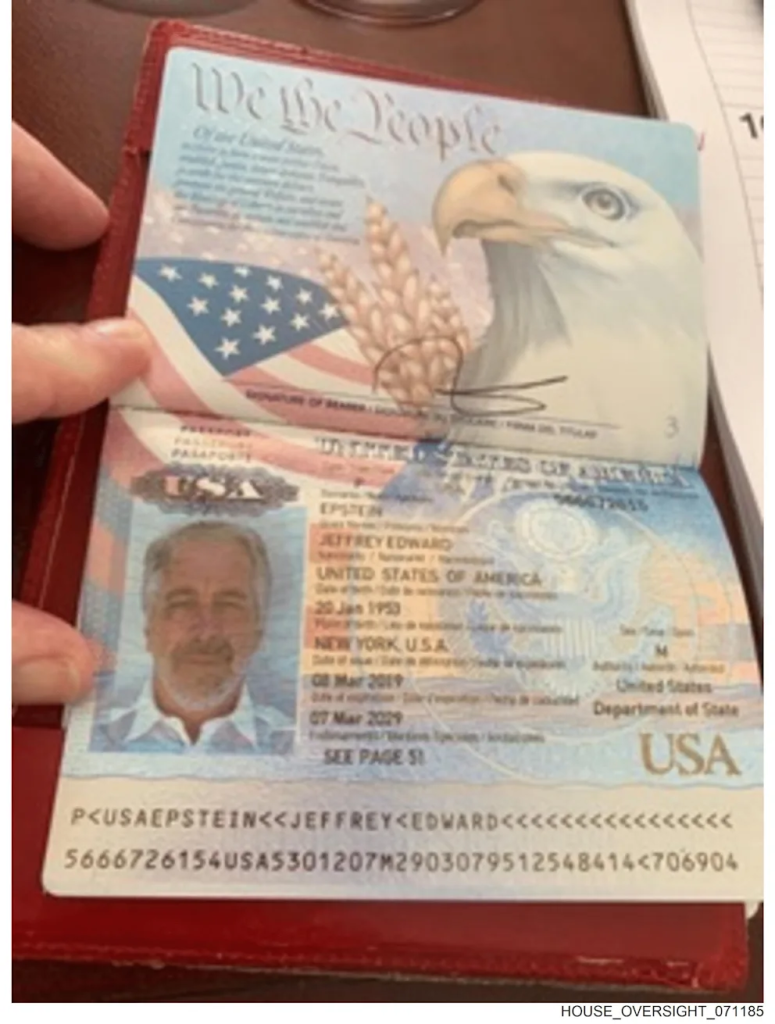 Nowe zdjęcia z archiwum Epsteina: co opublikował Kongres USA