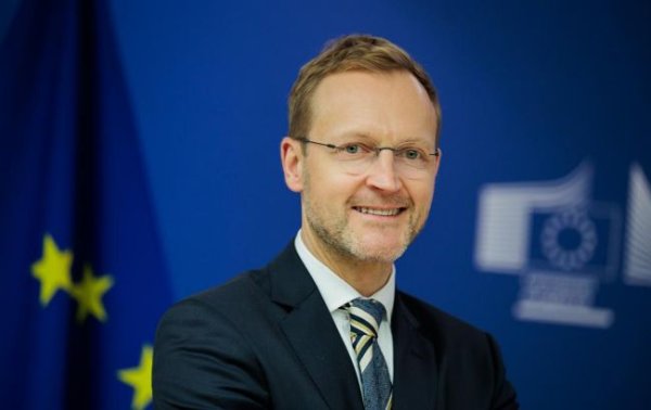 Когда Украина начнет получать деньги по кредиту ЕС на 90 млрд: в Еврокомиссии ответили
