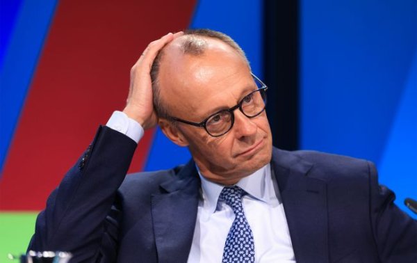 “Не посредники”: Мерц ответил на призыв провести прямые переговоры с Путиным по Украине