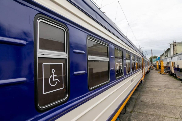 В Україні понад 100 поїздів курсуватимуть за новим графіком: де дізнатися розклад
