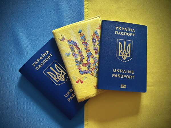 В Украине выросла стоимость оформления паспортов. Как изменились цены