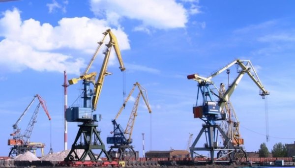 Мінрозвитку приймає заявки на участь у концесійному конкурсі для порту Чорноморськ