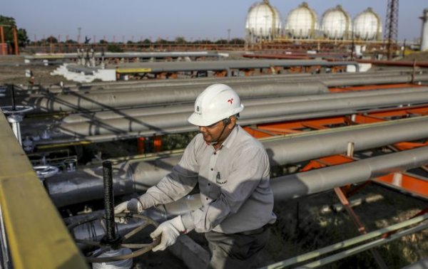 Индия заменяет российскую нефть поставками с Ближнего Востока, – Reuters