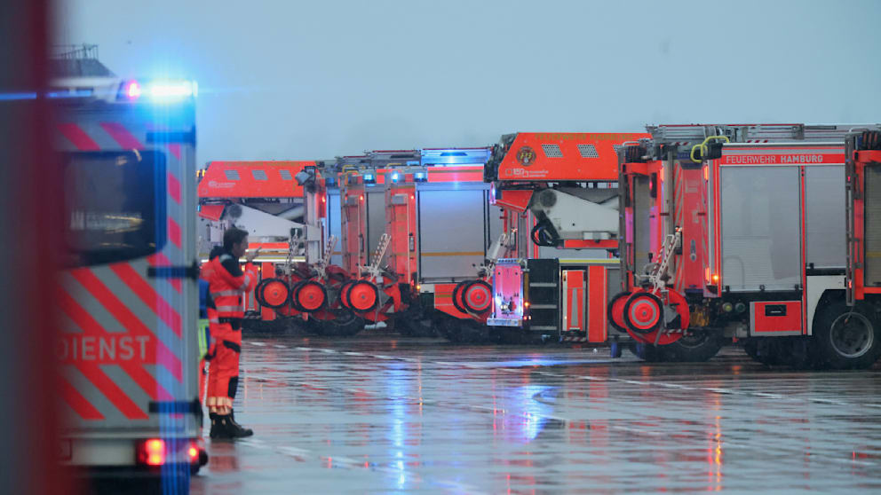 Lot do Lizbony został zmuszony do powrotu do Hamburga z powodu problemów technicznych. Jak przebiegało lądowanie i co przeżyli pasażerowie.