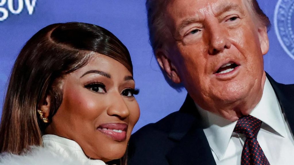 Nicki Minaj nazwała siebie „fanką nr 1” Trumpa i pokazała „złotą wizę”