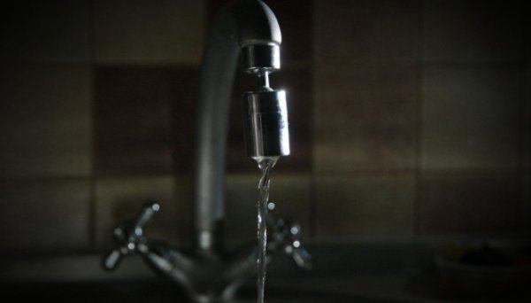 Рада тимчасово передала містам право встановлення тарифів на воду