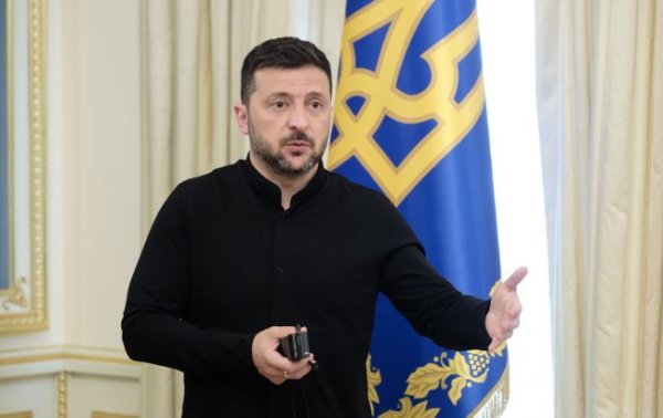 Вместо мобилизации – контракты: Зеленский назвал условие для изменений в армии