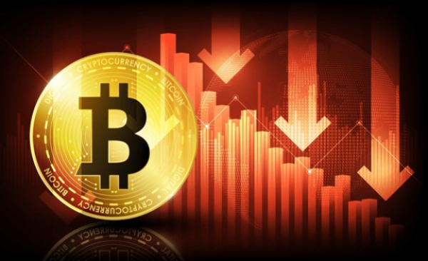Биткойн упал ниже $80 000: инвесторы массово выводят капитал из криптофондов